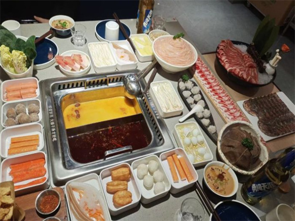 捞金岁月火锅加盟费