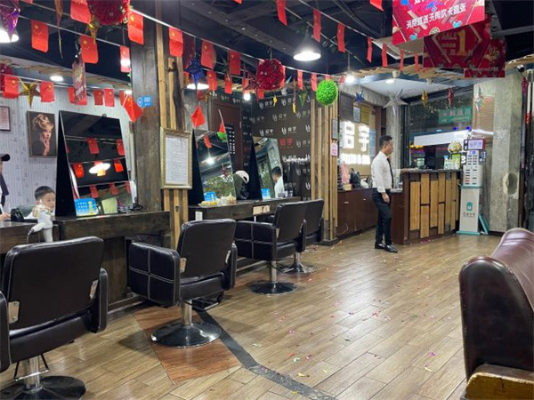 启宇美容美发加盟费