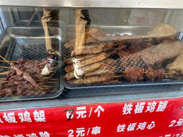 明虎铁板鸡架加盟