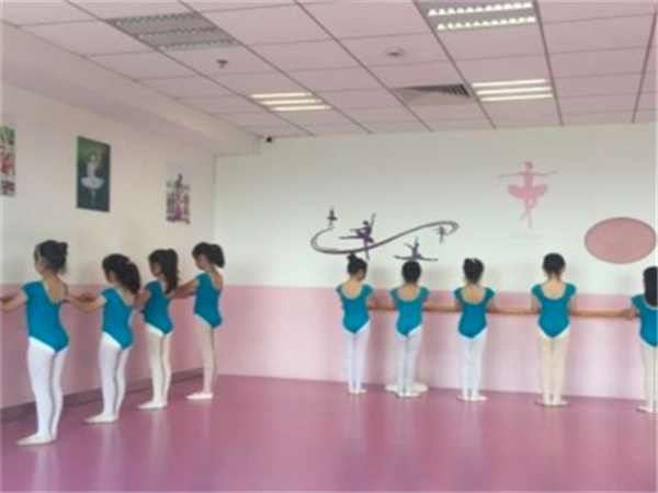 森之美舞蹈培训加盟费