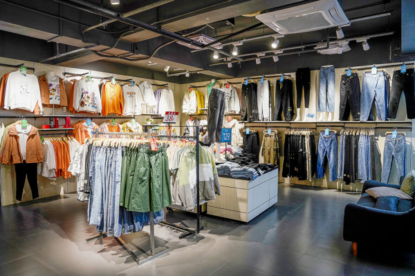 快鱼服饰连锁加盟