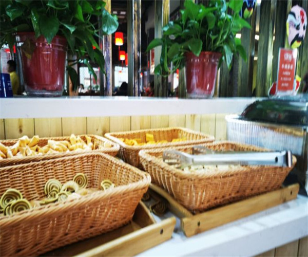 牛辣鲜汤火锅加盟费