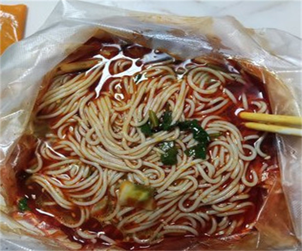 荞小雨秘制荞麦面加盟费