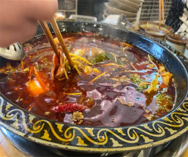重庆土碗碗特色老火锅加盟费