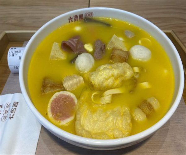 六烫盟麻辣烫加盟费