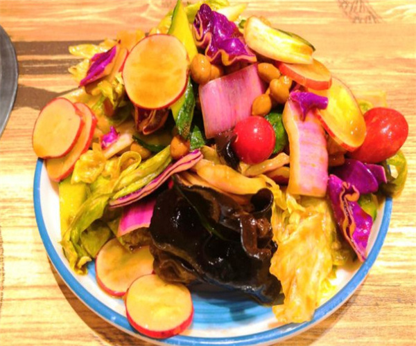 大呲花烤肉店加盟