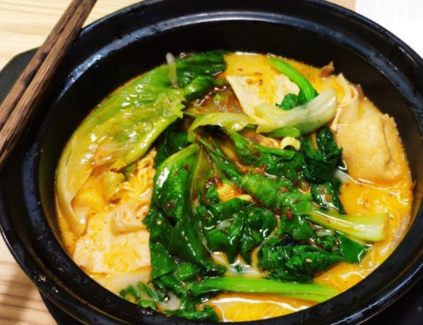 徽丫头砂锅麻辣烫加盟费