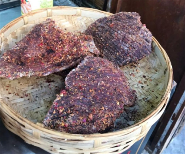 傣龙仔火烧干巴加盟费