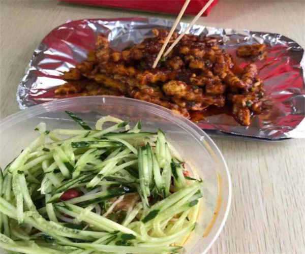 金土豆美食馆加盟费