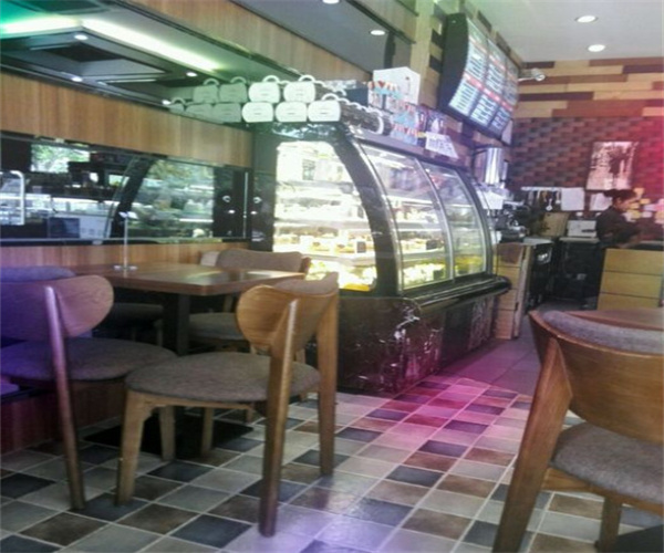 麦兜时光烘焙加盟费