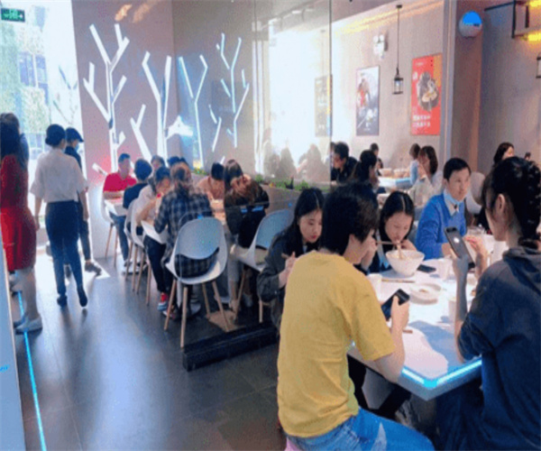 造面怪兽智能面馆加盟费