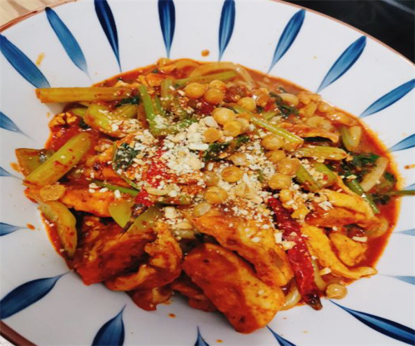 撒椒新疆炒米粉加盟费