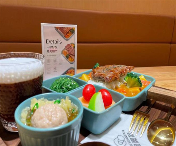 团圆范·原切牛排饭加盟费