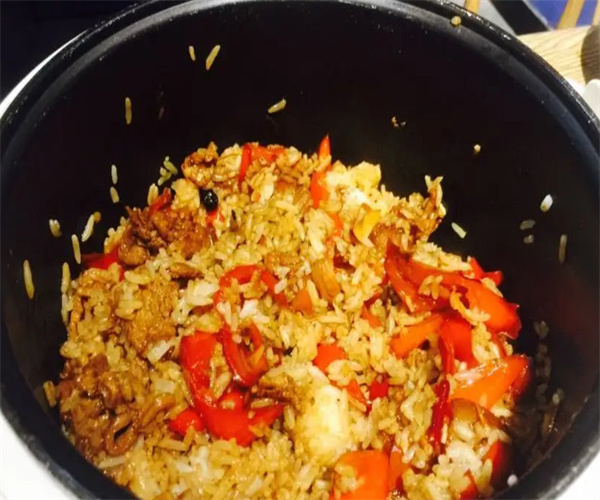 扒肉侠煎肉汤拌饭加盟费