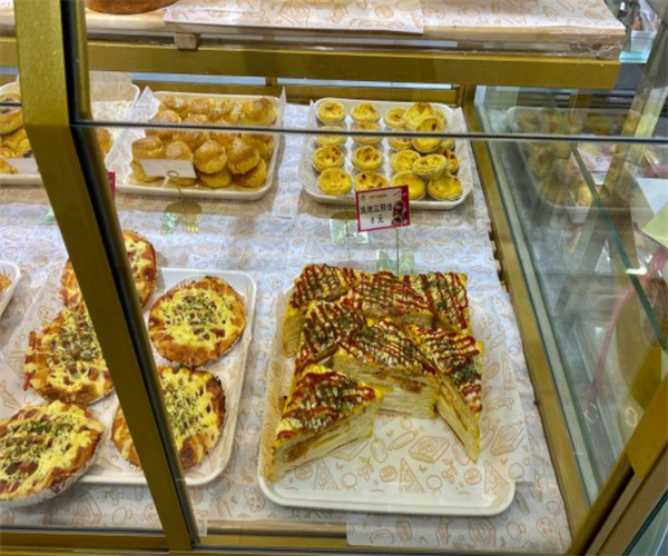 馋猫千层蛋糕加盟