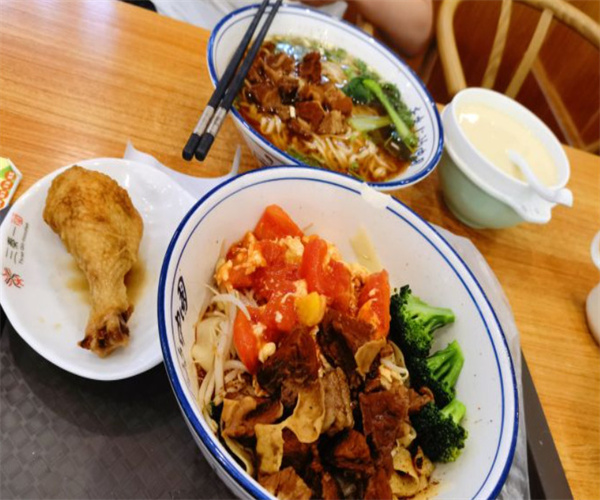 三秦一面加盟费