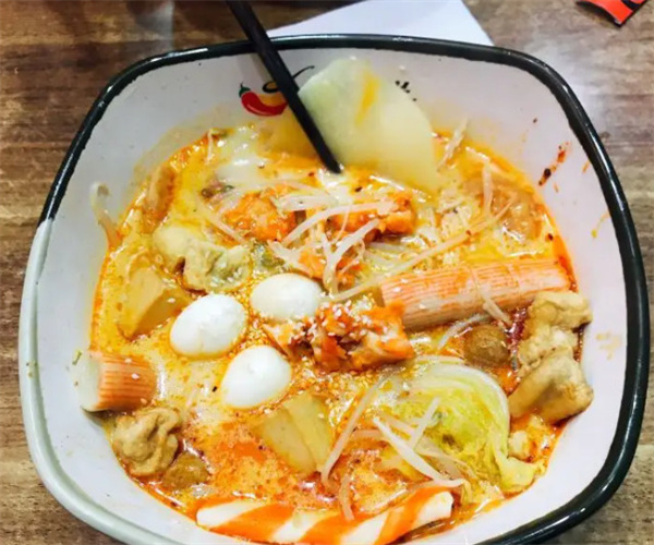 纯煮忆麻辣烫加盟费