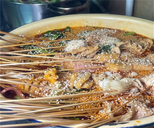 辣青春串串加盟费