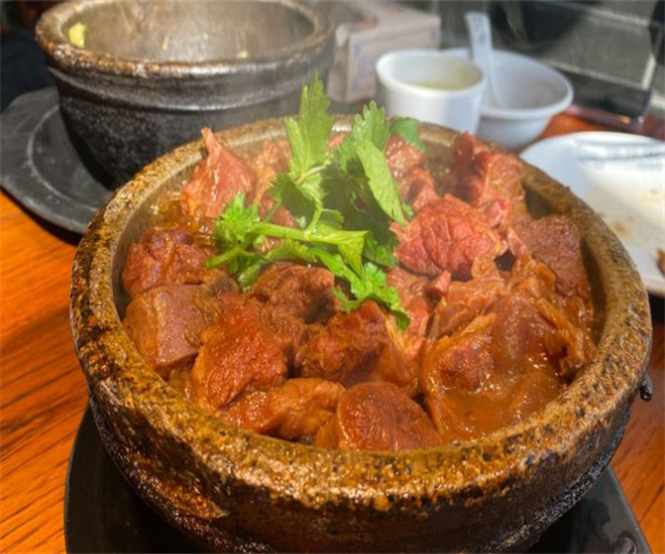 保兰街老砂锅加盟费