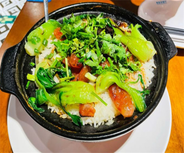 周记粤港茶餐厅加盟费