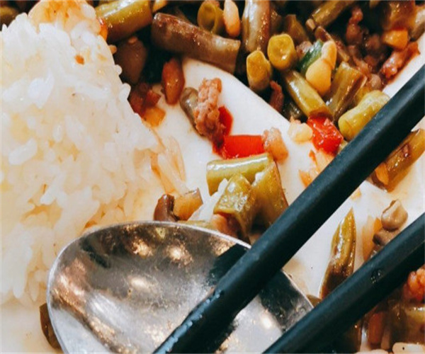 轩哥茶餐厅加盟费