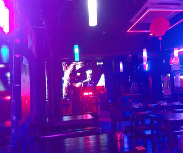 布车POCHA BOOM酒吧加盟