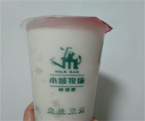 小城牧场鲜奶吧加盟费