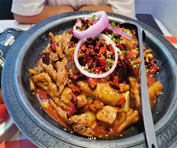 胖蛙蛙牛蛙鸡煲加盟费