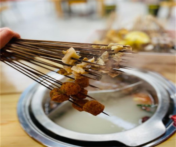 辣一世红旗串串加盟