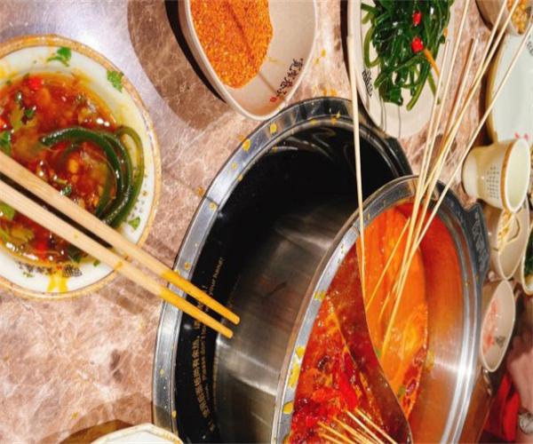 桃满观串串香火锅加盟费