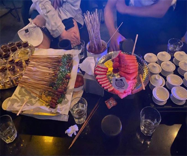 前任酒吧加盟费