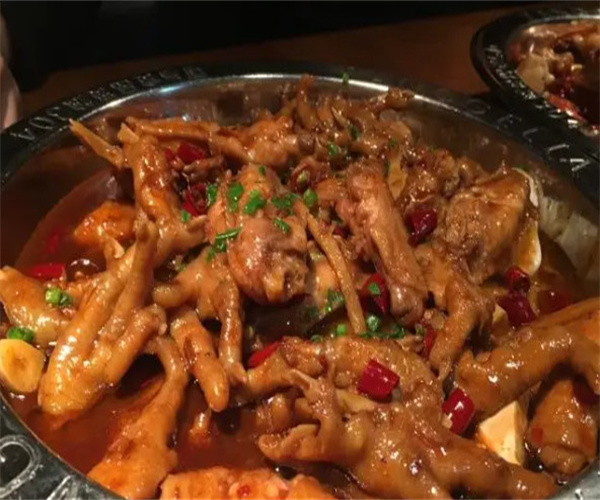 伍小酥肉蟹煲鸡爪煲加盟费