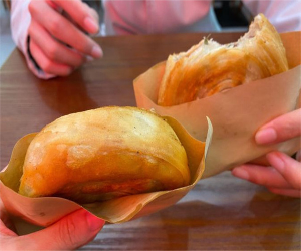 酥小牛香酥牛肉饼加盟费