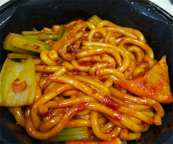 西雅苏新疆炒米粉加盟