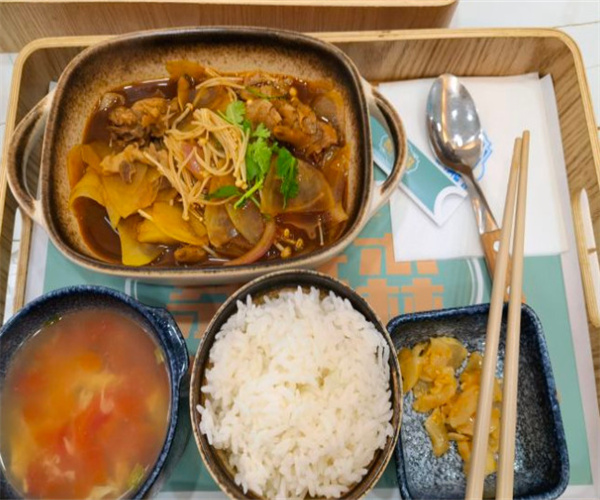 蔡鲜森烧汁饭加盟