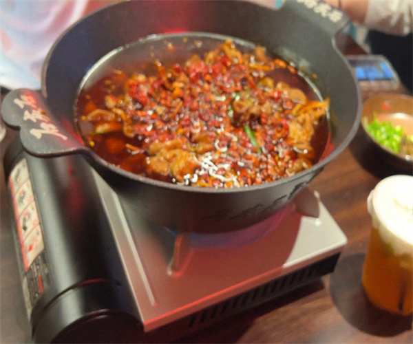 石灰石烧鸡公加盟费