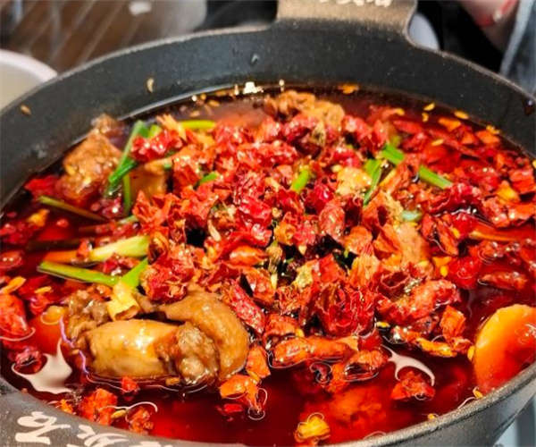 石灰石烧鸡公加盟