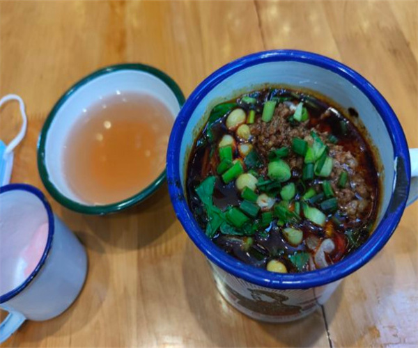 袁崽儿盅盅面加盟费