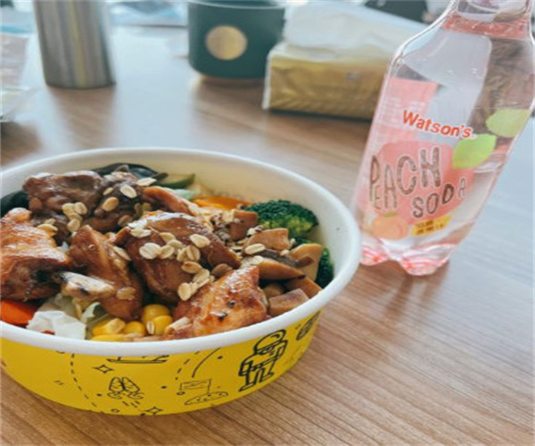 沃绿轻食加盟费