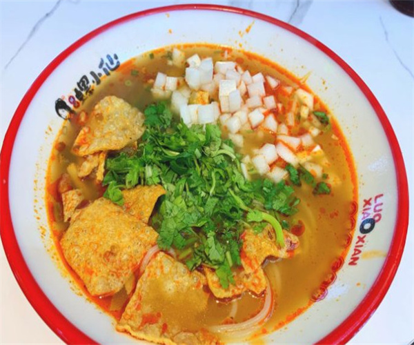 倾城螺小仙螺蛳粉加盟费