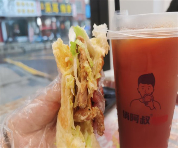 俏阿叔猪扒包加盟费