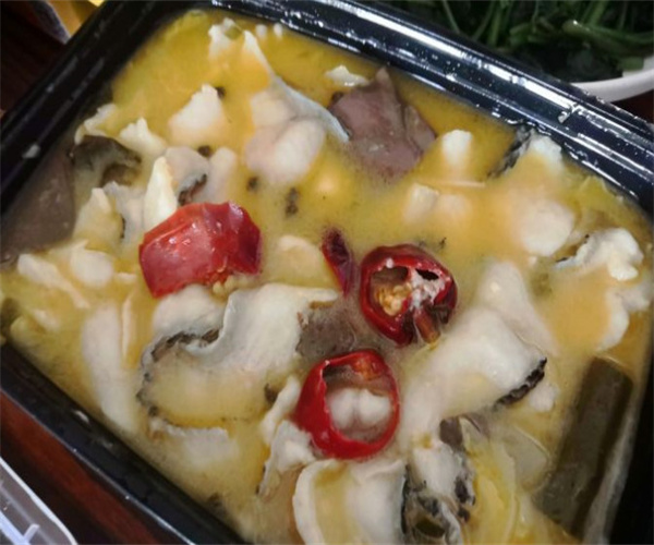 蜀美人川湘菜加盟