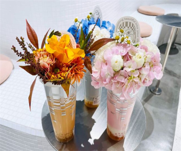 薛小美鲜花奶茶加盟费