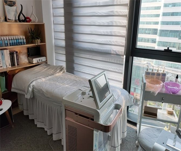 华熙生物夸迪美容