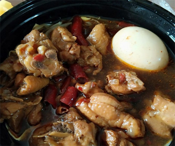 肥造肥肠鸡饭加盟