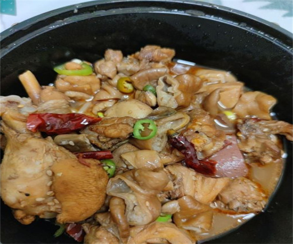 肥造肥肠鸡饭加盟