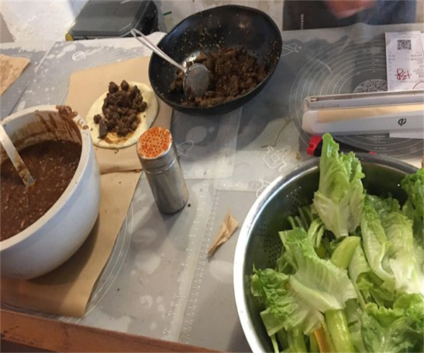 胡万串饼加盟费