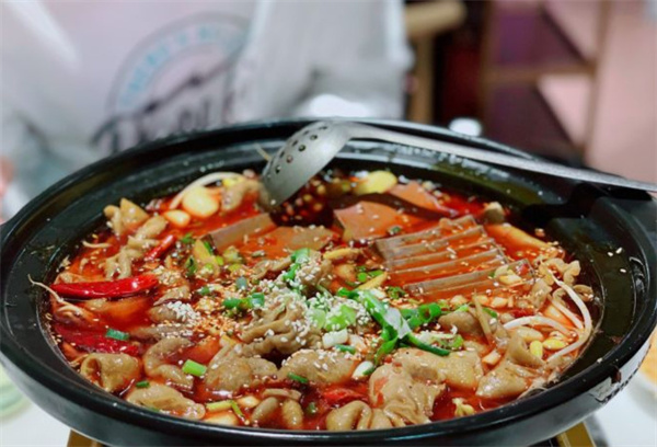 老川味江油肥肠川菜馆