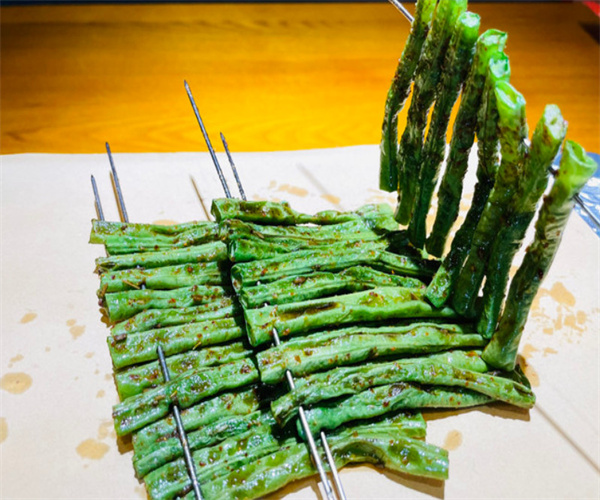 李肆烧烤加盟费