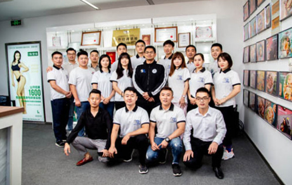 超能鹿战队加盟